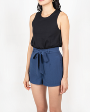 Load image into Gallery viewer, Ami High-Waist Shorts