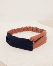 Load image into Gallery viewer, Dries Knotted Headband