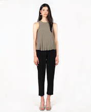 Load image into Gallery viewer, Fryderyk Pleated Top